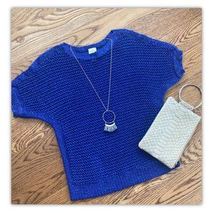 Chicos size 2 Large Blue Open Knit Short Sleeve Sweater
